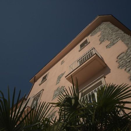 Kite & Lounge Hotel Club Da Baia Бренцоне-суль-Гарда Экстерьер фото